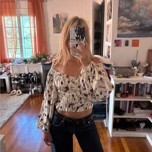 En Saison Black and White Floral Blouse